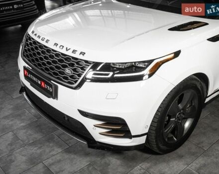 Білий Ленд Ровер Рендж Ровер Велар, об'ємом двигуна 3 л та пробігом 102 тис. км за 48900 $, фото 2 на Automoto.ua