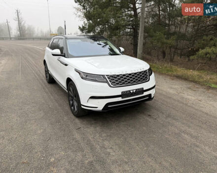 Білий Ленд Ровер Рендж Ровер Велар, об'ємом двигуна 2 л та пробігом 108 тис. км за 44999 $, фото 31 на Automoto.ua