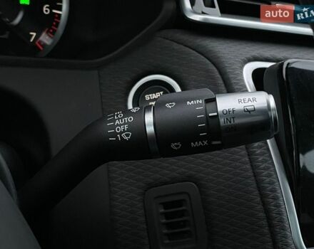 Білий Ленд Ровер Рендж Ровер Велар, об'ємом двигуна 2 л та пробігом 24 тис. км за 42500 $, фото 53 на Automoto.ua