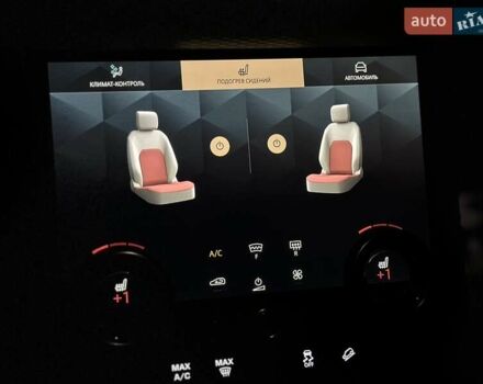 Белый Ленд Ровер Рендж Ровер Велар, объемом двигателя 2 л и пробегом 68 тыс. км за 57500 $, фото 78 на Automoto.ua