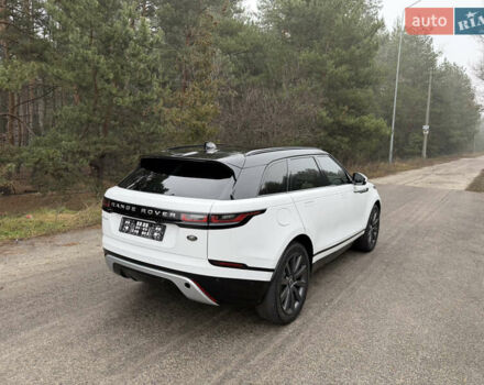 Білий Ленд Ровер Рендж Ровер Велар, об'ємом двигуна 2 л та пробігом 108 тис. км за 44999 $, фото 22 на Automoto.ua