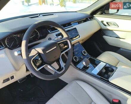 Белый Ленд Ровер Рендж Ровер Велар, объемом двигателя 2 л и пробегом 37 тыс. км за 51783 $, фото 27 на Automoto.ua