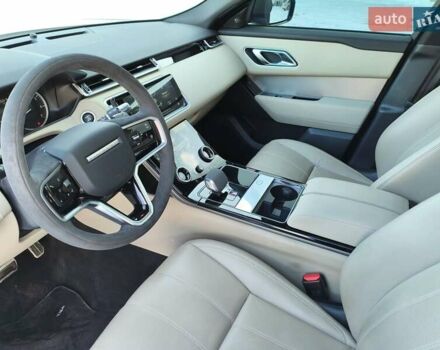 Белый Ленд Ровер Рендж Ровер Велар, объемом двигателя 2 л и пробегом 37 тыс. км за 51783 $, фото 33 на Automoto.ua