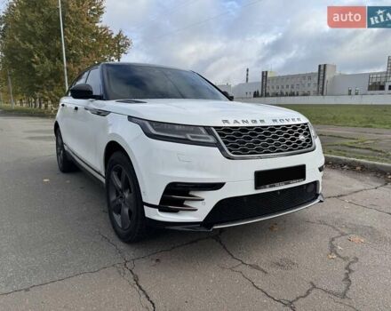 Белый Ленд Ровер Рендж Ровер Велар, объемом двигателя 2 л и пробегом 92 тыс. км за 48000 $, фото 2 на Automoto.ua