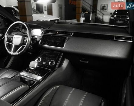 Білий Ленд Ровер Рендж Ровер Велар, об'ємом двигуна 3 л та пробігом 102 тис. км за 48900 $, фото 64 на Automoto.ua