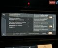 Белый Ленд Ровер Рендж Ровер Велар, объемом двигателя 2 л и пробегом 68 тыс. км за 51990 $, фото 103 на Automoto.ua