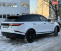 Белый Ленд Ровер Рендж Ровер Велар, объемом двигателя 2 л и пробегом 63 тыс. км за 44900 $, фото 9 на Automoto.ua