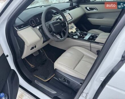 Білий Ленд Ровер Рендж Ровер Велар, об'ємом двигуна 2 л та пробігом 94 тис. км за 46000 $, фото 11 на Automoto.ua
