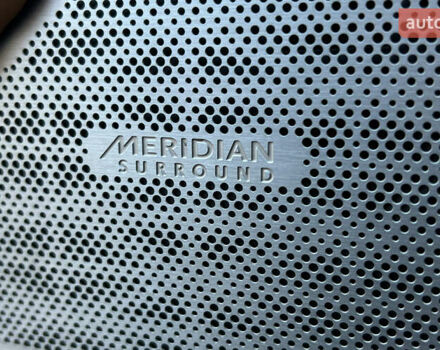 Белый Ленд Ровер Рендж Ровер Велар, объемом двигателя 3 л и пробегом 64 тыс. км за 62999 $, фото 23 на Automoto.ua