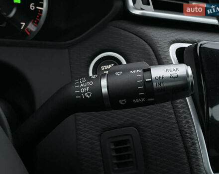 Білий Ленд Ровер Рендж Ровер Велар, об'ємом двигуна 2 л та пробігом 25 тис. км за 45000 $, фото 60 на Automoto.ua