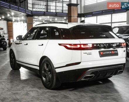 Білий Ленд Ровер Рендж Ровер Велар, об'ємом двигуна 3 л та пробігом 102 тис. км за 48900 $, фото 38 на Automoto.ua