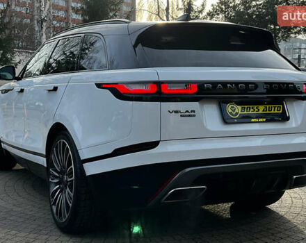 Білий Ленд Ровер Рендж Ровер Велар, об'ємом двигуна 3 л та пробігом 64 тис. км за 58900 $, фото 4 на Automoto.ua