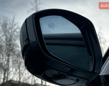 Білий Ленд Ровер Рендж Ровер Велар, об'ємом двигуна 3 л та пробігом 64 тис. км за 58900 $, фото 27 на Automoto.ua