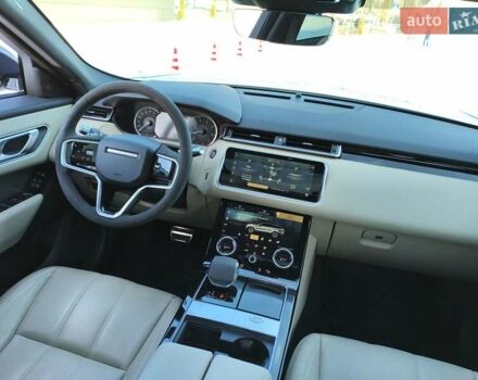 Белый Ленд Ровер Рендж Ровер Велар, объемом двигателя 2 л и пробегом 37 тыс. км за 51783 $, фото 36 на Automoto.ua