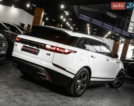 Білий Ленд Ровер Рендж Ровер Велар, об'ємом двигуна 3 л та пробігом 102 тис. км за 48900 $, фото 21 на Automoto.ua