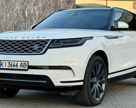Белый Ленд Ровер Рендж Ровер Велар, объемом двигателя 2 л и пробегом 113 тыс. км за 41999 $, фото 4 на Automoto.ua