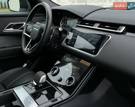 Білий Ленд Ровер Рендж Ровер Велар, об'ємом двигуна 2 л та пробігом 25 тис. км за 45000 $, фото 24 на Automoto.ua