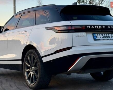 Белый Ленд Ровер Рендж Ровер Велар, объемом двигателя 2 л и пробегом 113 тыс. км за 41999 $, фото 8 на Automoto.ua