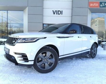 Белый Ленд Ровер Рендж Ровер Велар, объемом двигателя 2 л и пробегом 37 тыс. км за 51783 $, фото 5 на Automoto.ua