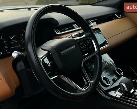 Білий Ленд Ровер Рендж Ровер Велар, об'ємом двигуна 3 л та пробігом 64 тис. км за 58900 $, фото 9 на Automoto.ua