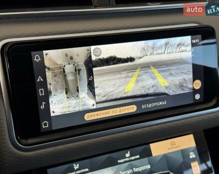 Белый Ленд Ровер Рендж Ровер Велар, объемом двигателя 2 л и пробегом 68 тыс. км за 57500 $, фото 65 на Automoto.ua