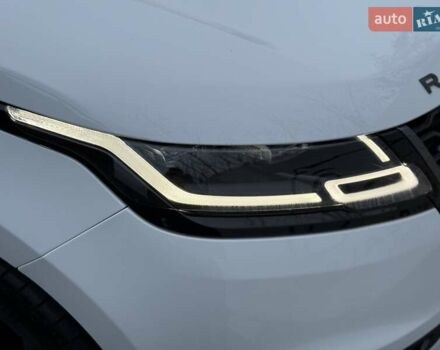 Белый Ленд Ровер Рендж Ровер Велар, объемом двигателя 2 л и пробегом 65 тыс. км за 54900 $, фото 14 на Automoto.ua