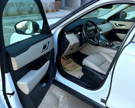 Белый Ленд Ровер Рендж Ровер Велар, объемом двигателя 2 л и пробегом 40 тыс. км за 50000 $, фото 8 на Automoto.ua