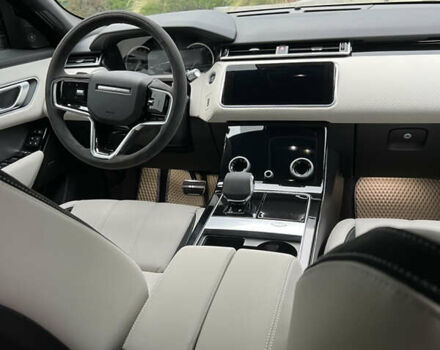 Білий Ленд Ровер Рендж Ровер Велар, об'ємом двигуна 2 л та пробігом 40 тис. км за 67000 $, фото 17 на Automoto.ua