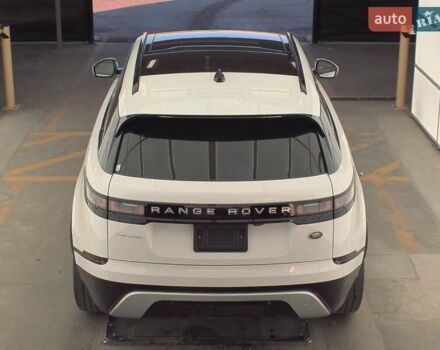 Белый Ленд Ровер Рендж Ровер Велар, объемом двигателя 2 л и пробегом 55 тыс. км за 28000 $, фото 4 на Automoto.ua