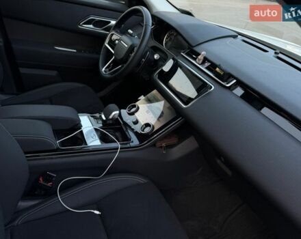 Білий Ленд Ровер Рендж Ровер Велар, об'ємом двигуна 2 л та пробігом 52 тис. км за 55000 $, фото 12 на Automoto.ua