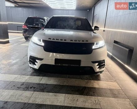 Ленд Ровер Рендж Ровер Велар 2022 в Киеве на Automoto.ua Белый Ленд Ровер Рендж Ровер Велар, объемом двигателя 2 л и пробегом 45 тыс. км за 68500 $, фото 5 на Automoto.ua
