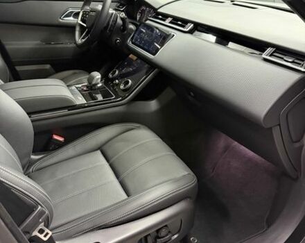 Белый Ленд Ровер Рендж Ровер Велар, объемом двигателя 2 л и пробегом 20 тыс. км за 45999 $, фото 18 на Automoto.ua