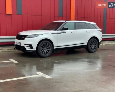 Белый Ленд Ровер Рендж Ровер Велар, объемом двигателя 2 л и пробегом 45 тыс. км за 64999 $, фото 77 на Automoto.ua