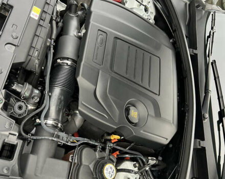 Білий Ленд Ровер Рендж Ровер Велар, об'ємом двигуна 2 л та пробігом 40 тис. км за 67000 $, фото 33 на Automoto.ua