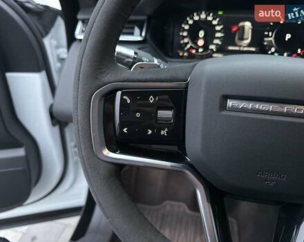 Белый Ленд Ровер Рендж Ровер Велар, объемом двигателя 2 л и пробегом 65 тыс. км за 54900 $, фото 23 на Automoto.ua