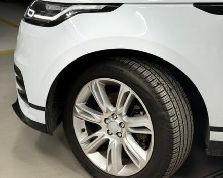 Белый Ленд Ровер Рендж Ровер Велар, объемом двигателя 2 л и пробегом 20 тыс. км за 45999 $, фото 5 на Automoto.ua