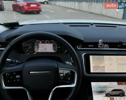 Білий Ленд Ровер Рендж Ровер Велар, об'ємом двигуна 2 л та пробігом 52 тис. км за 55000 $, фото 9 на Automoto.ua