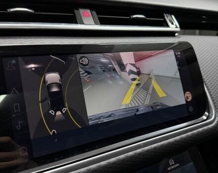 Белый Ленд Ровер Рендж Ровер Велар, объемом двигателя 2 л и пробегом 20 тыс. км за 45999 $, фото 10 на Automoto.ua