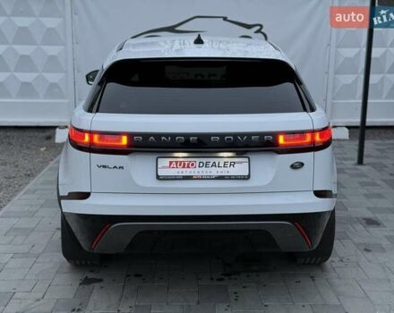 Белый Ленд Ровер Рендж Ровер Велар, объемом двигателя 2 л и пробегом 65 тыс. км за 54900 $, фото 10 на Automoto.ua