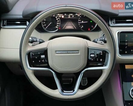 Белый Ленд Ровер Рендж Ровер Велар, объемом двигателя 2 л и пробегом 45 тыс. км за 64999 $, фото 12 на Automoto.ua