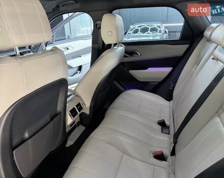 Ленд Ровер Рендж Ровер Велар 2022 в Киеве на Automoto.ua Белый Ленд Ровер Рендж Ровер Велар, объемом двигателя 2 л и пробегом 45 тыс. км за 68500 $, фото 14 на Automoto.ua