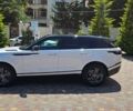 Белый Ленд Ровер Рендж Ровер Велар, объемом двигателя 3 л и пробегом 33 тыс. км за 64500 $, фото 4 на Automoto.ua