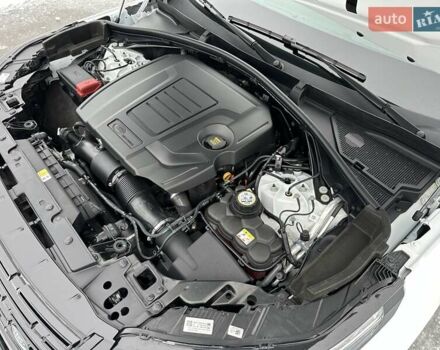 Белый Ленд Ровер Рендж Ровер Велар, объемом двигателя 2 л и пробегом 16 тыс. км за 83900 $, фото 35 на Automoto.ua