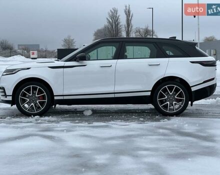 Белый Ленд Ровер Рендж Ровер Велар, объемом двигателя 2 л и пробегом 16 тыс. км за 83900 $, фото 4 на Automoto.ua