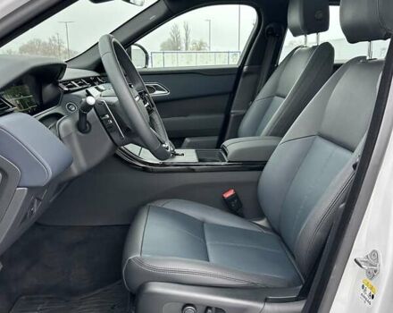 Белый Ленд Ровер Рендж Ровер Велар, объемом двигателя 2 л и пробегом 16 тыс. км за 83900 $, фото 14 на Automoto.ua