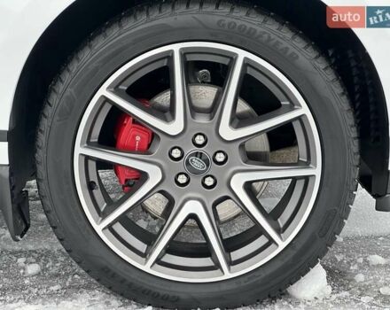 Белый Ленд Ровер Рендж Ровер Велар, объемом двигателя 2 л и пробегом 16 тыс. км за 83900 $, фото 10 на Automoto.ua