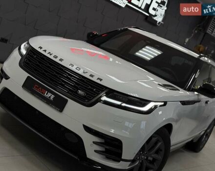 Білий Ленд Ровер Рендж Ровер Велар, об'ємом двигуна 2 л та пробігом 1 тис. км за 94500 $, фото 4 на Automoto.ua
