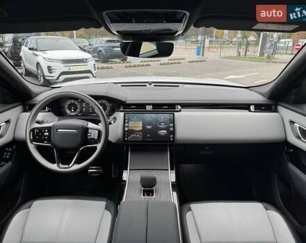 Ленд Ровер Рендж Ровер Велар 2025 в Киеве на Automoto.ua Белый Ленд Ровер Рендж Ровер Велар, объемом двигателя 3 л и пробегом 6 тыс. км за 91847 $, фото 16 на Automoto.ua