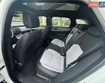 Ленд Ровер Рендж Ровер Велар 2025 в Киеве на Automoto.ua Белый Ленд Ровер Рендж Ровер Велар, объемом двигателя 3 л и пробегом 6 тыс. км за 91847 $, фото 11 на Automoto.ua