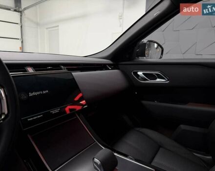 Білий Ленд Ровер Рендж Ровер Велар, об'ємом двигуна 2 л та пробігом 1 тис. км за 94500 $, фото 34 на Automoto.ua